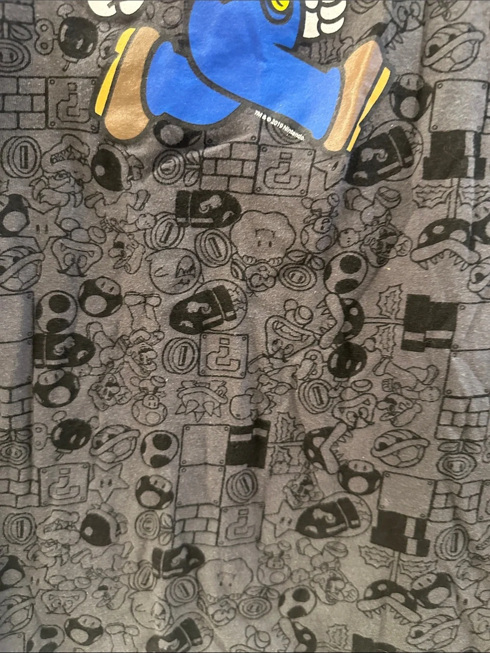 VGUC Old Navy Brand Kids Super Mario Tee - Gray with Red & Blue Size 10 12 L